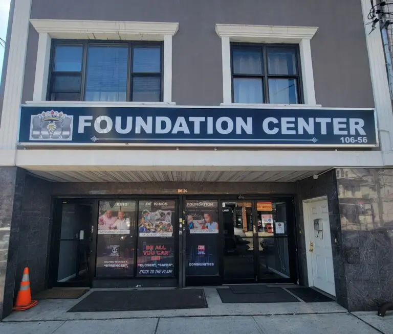 A building with the words " foundation center ".