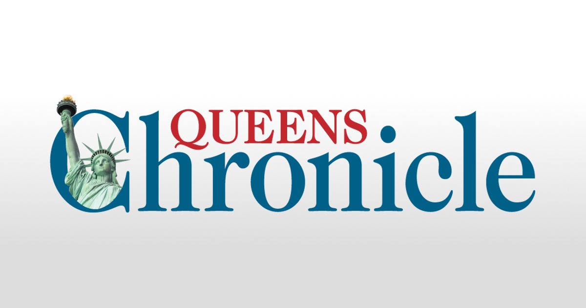 A logo of queens chronicle